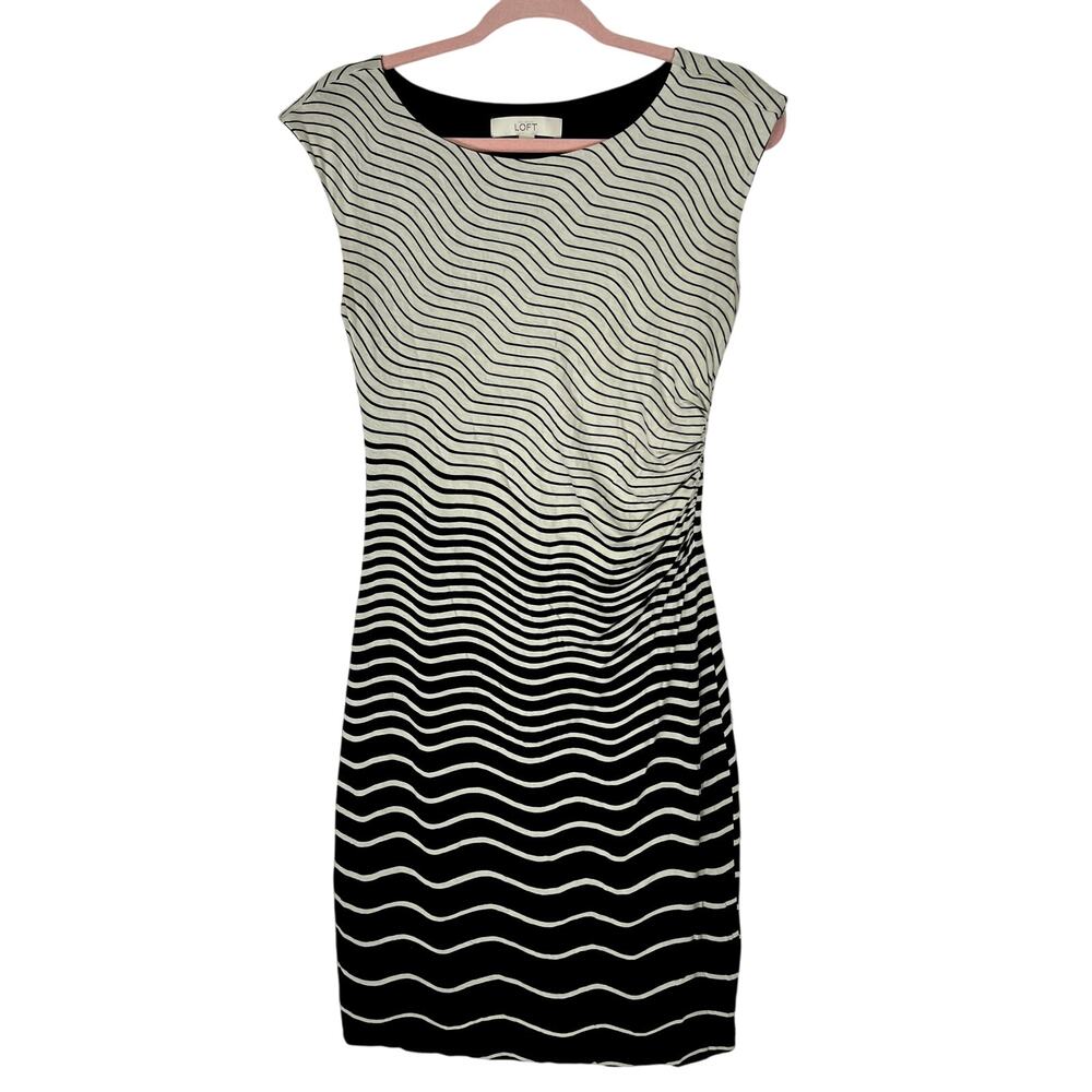Ann Taylor Loft Black & Cream Stripes Sleeveless Bodycon Stretchy Dress Size S